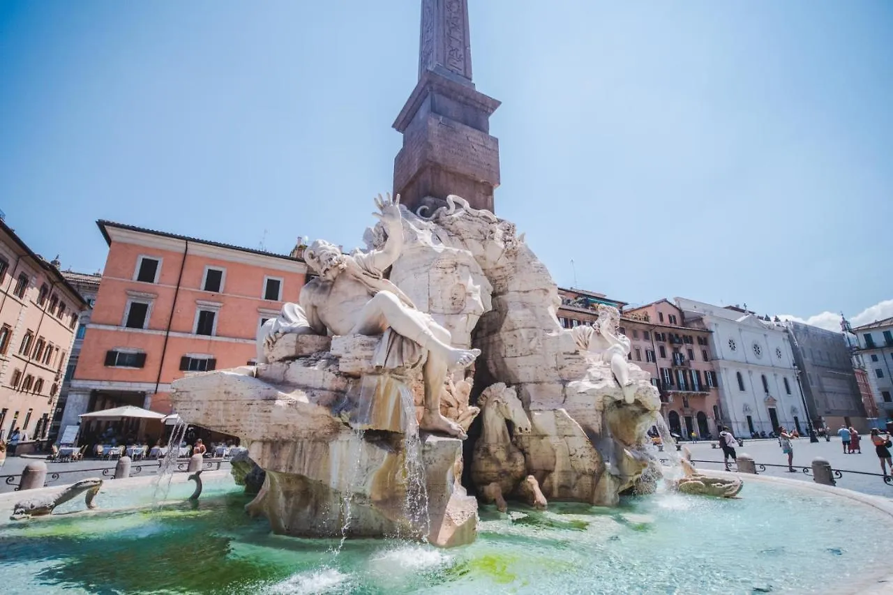 La Vetrina, The Renaissance Charme Of Piazza Navona Apartment Rome